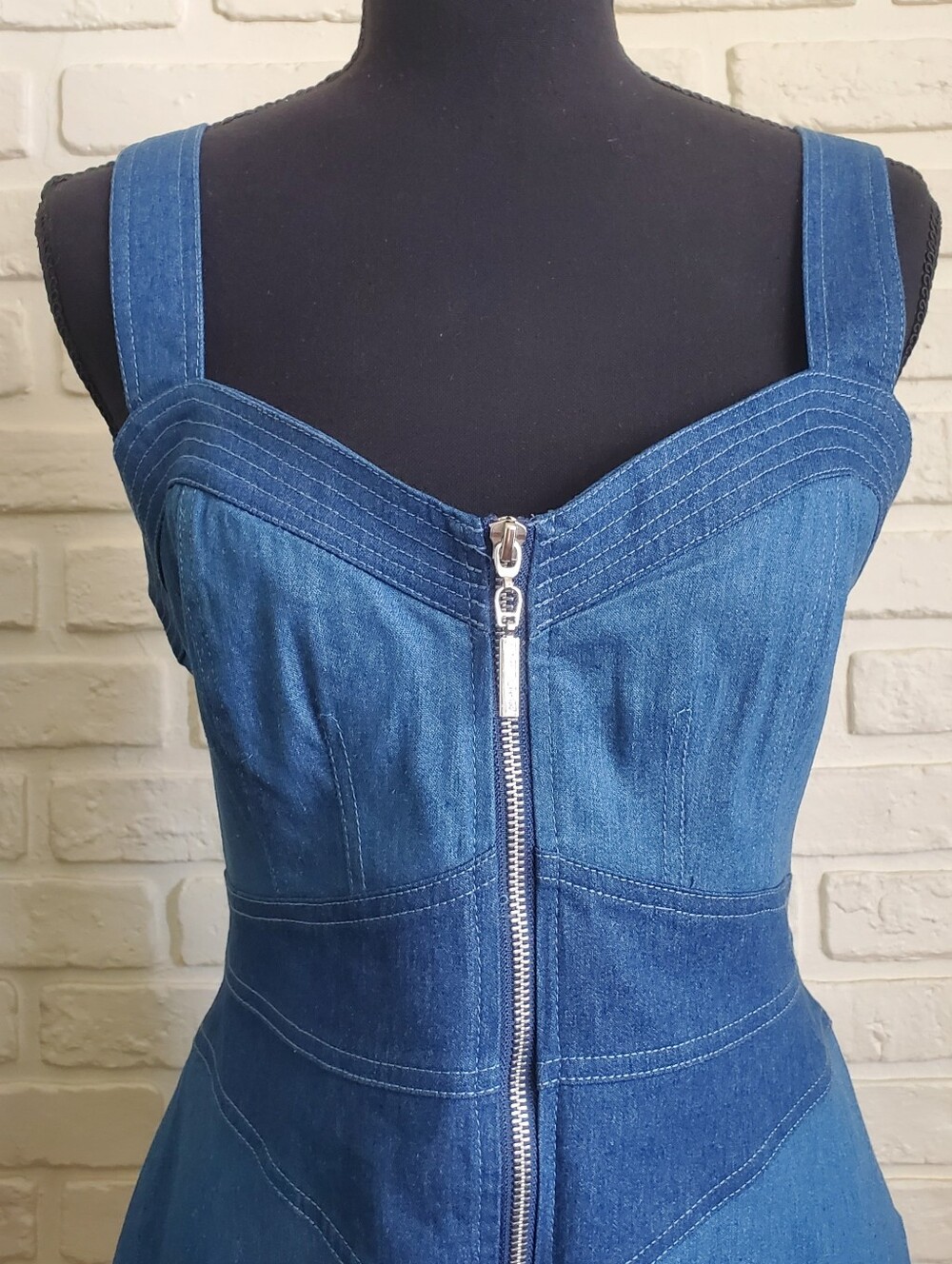 Betsey Johnson Zip Front Sweetheart Bustier Denim Mini Dress Size 12 - Picture 8 of 14